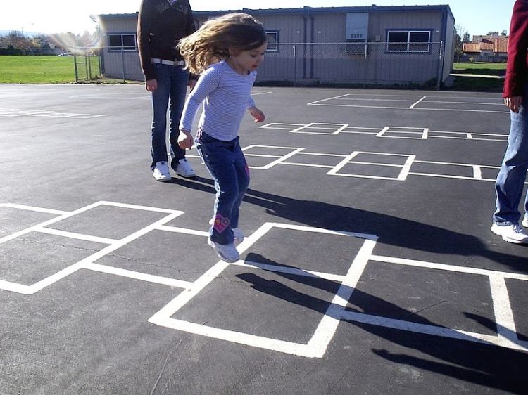 Hopscotch_in_California